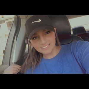 Meet your Posher, Kylee